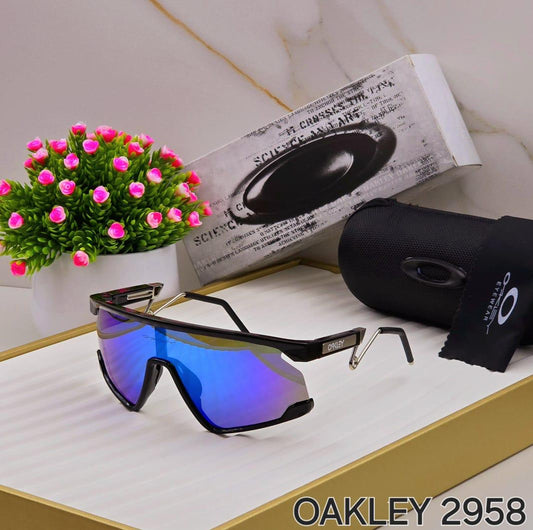 Oakley BXTR Metal Sports ( Blue & Black )