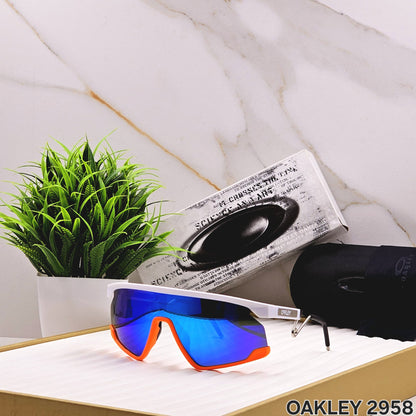 Oakley BXTR Metal Sports ( Blue Prizm & Orange )
