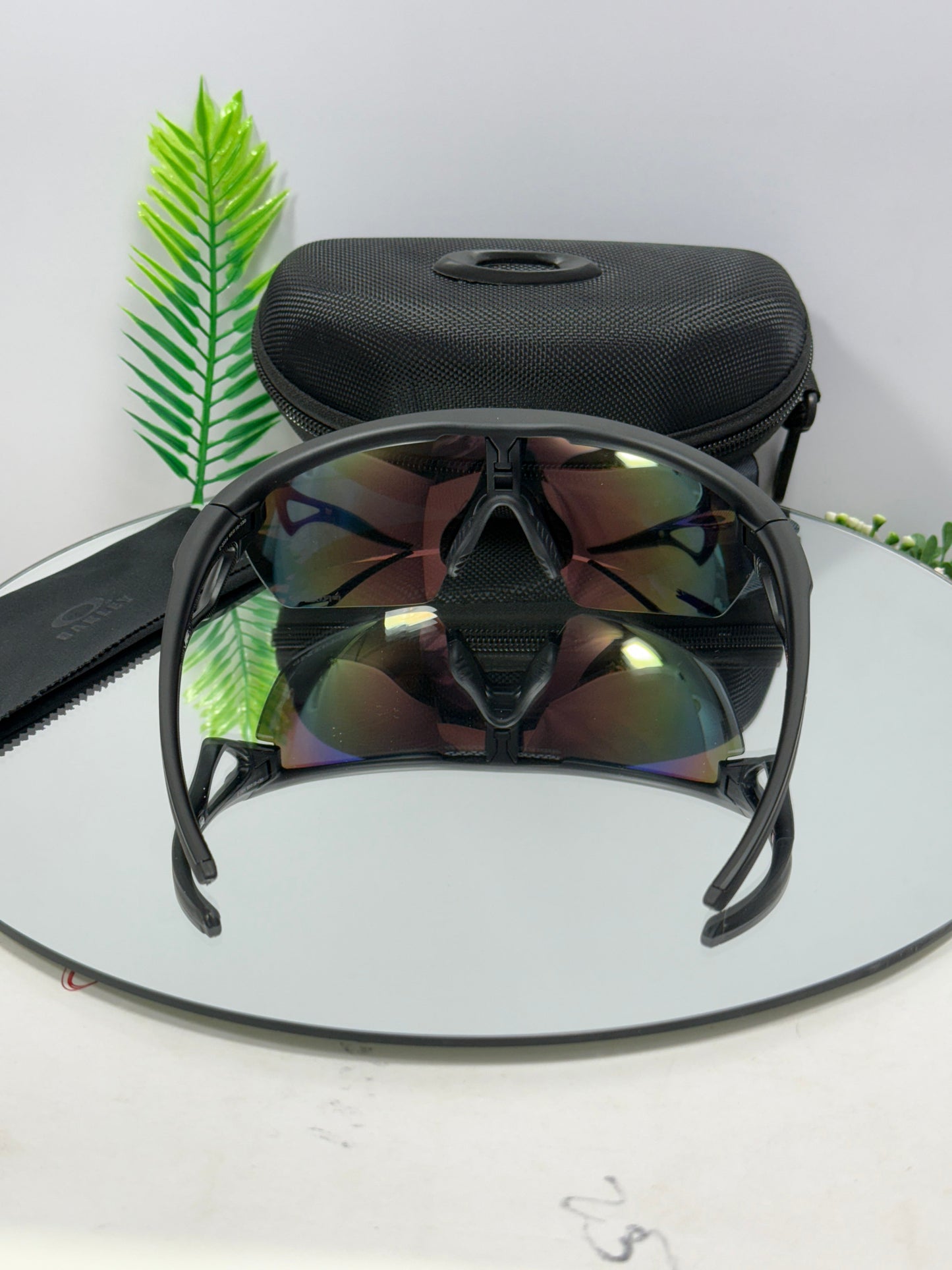 Oakley Sphaera Sports ( Red Mirror & Black )