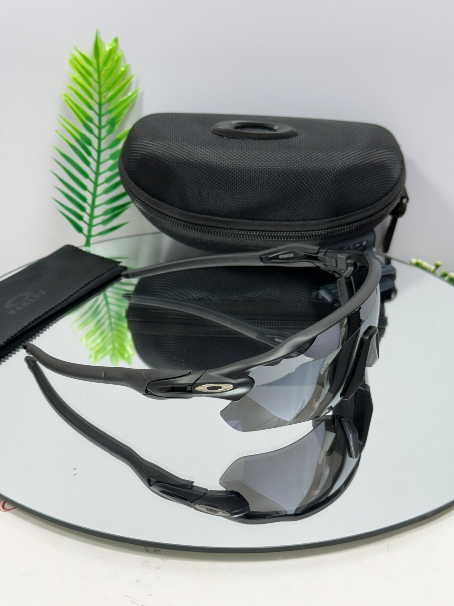 Oakley RADER-EV Sports ( Black & Black )