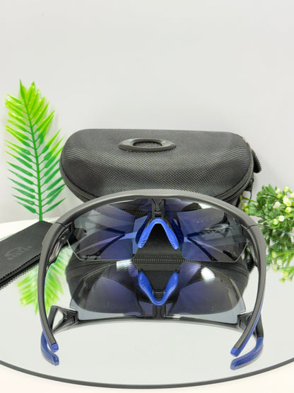 Oakley Sphaera Sports ( Blue & Black )