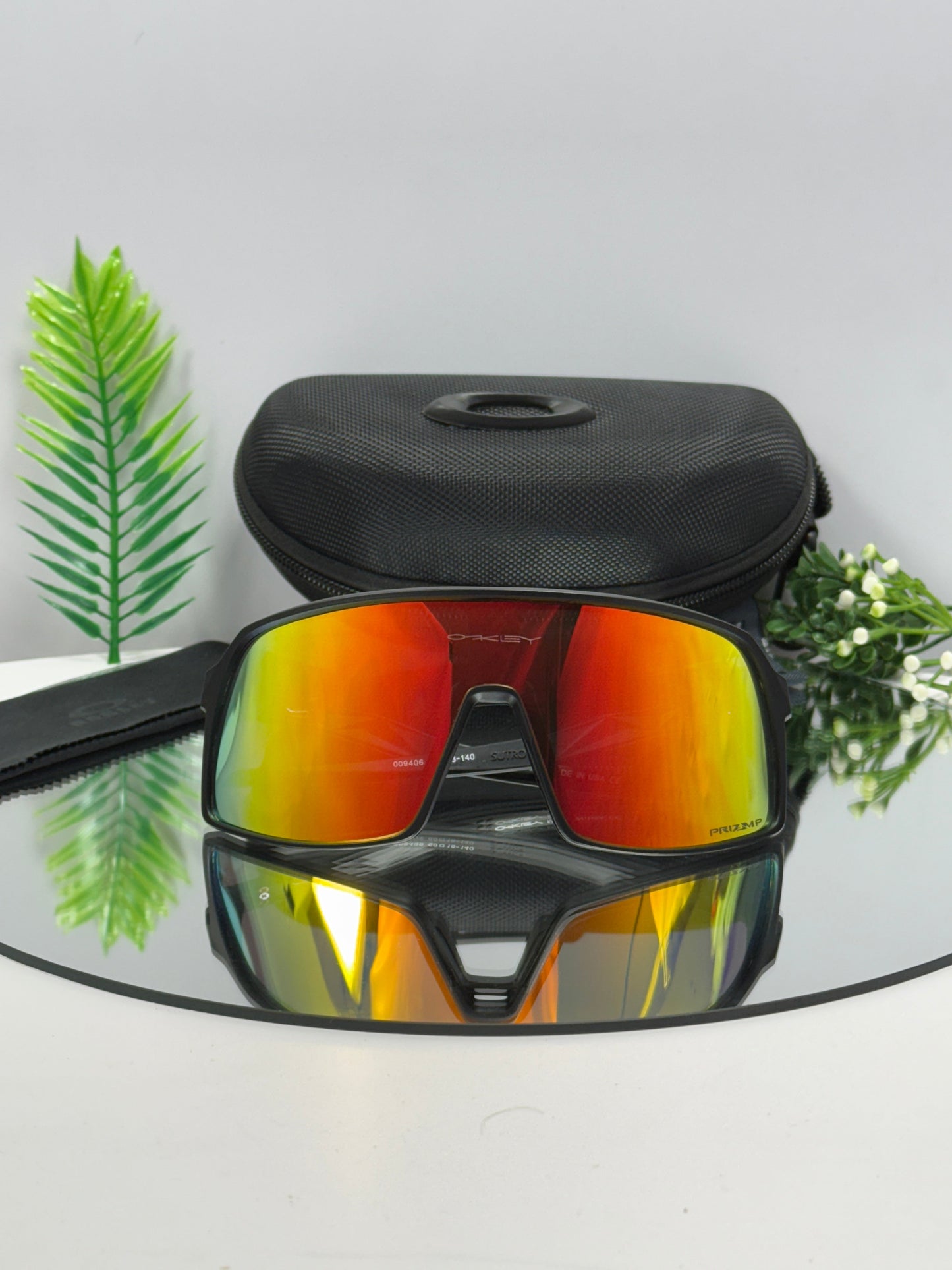 Oakley SURTO Sports ( Red Mirror & Black )