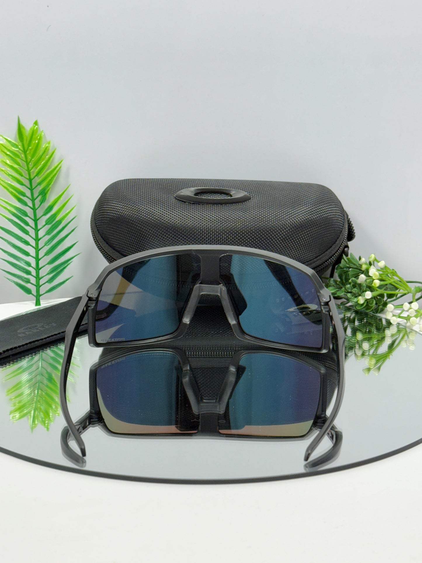 Oakley SURTO Sports ( Blue & Black )