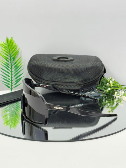 Oakley SURTO Sports ( Black & Black )