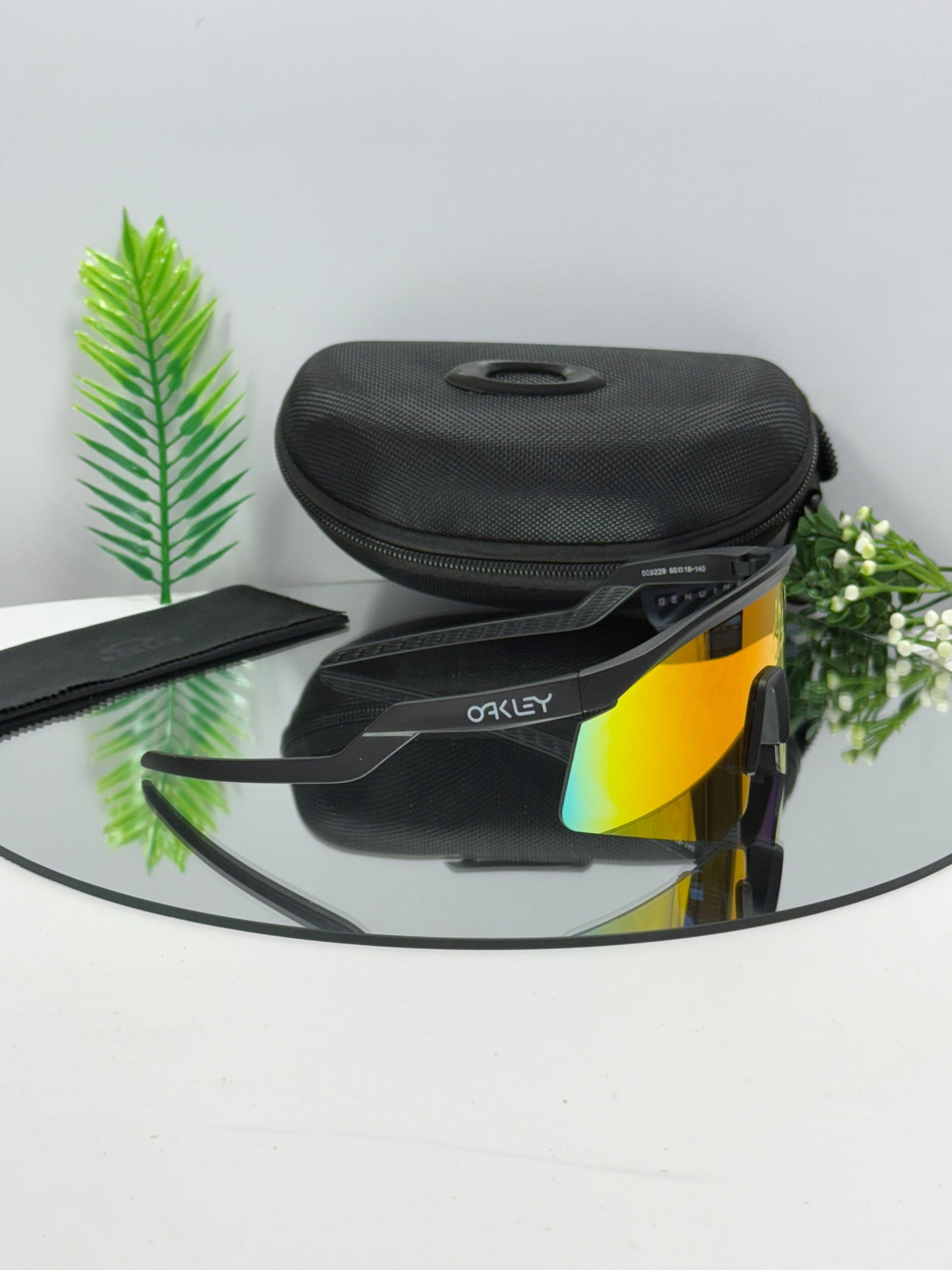 Oakley Hydra Sports ( Red Mirror & Black )