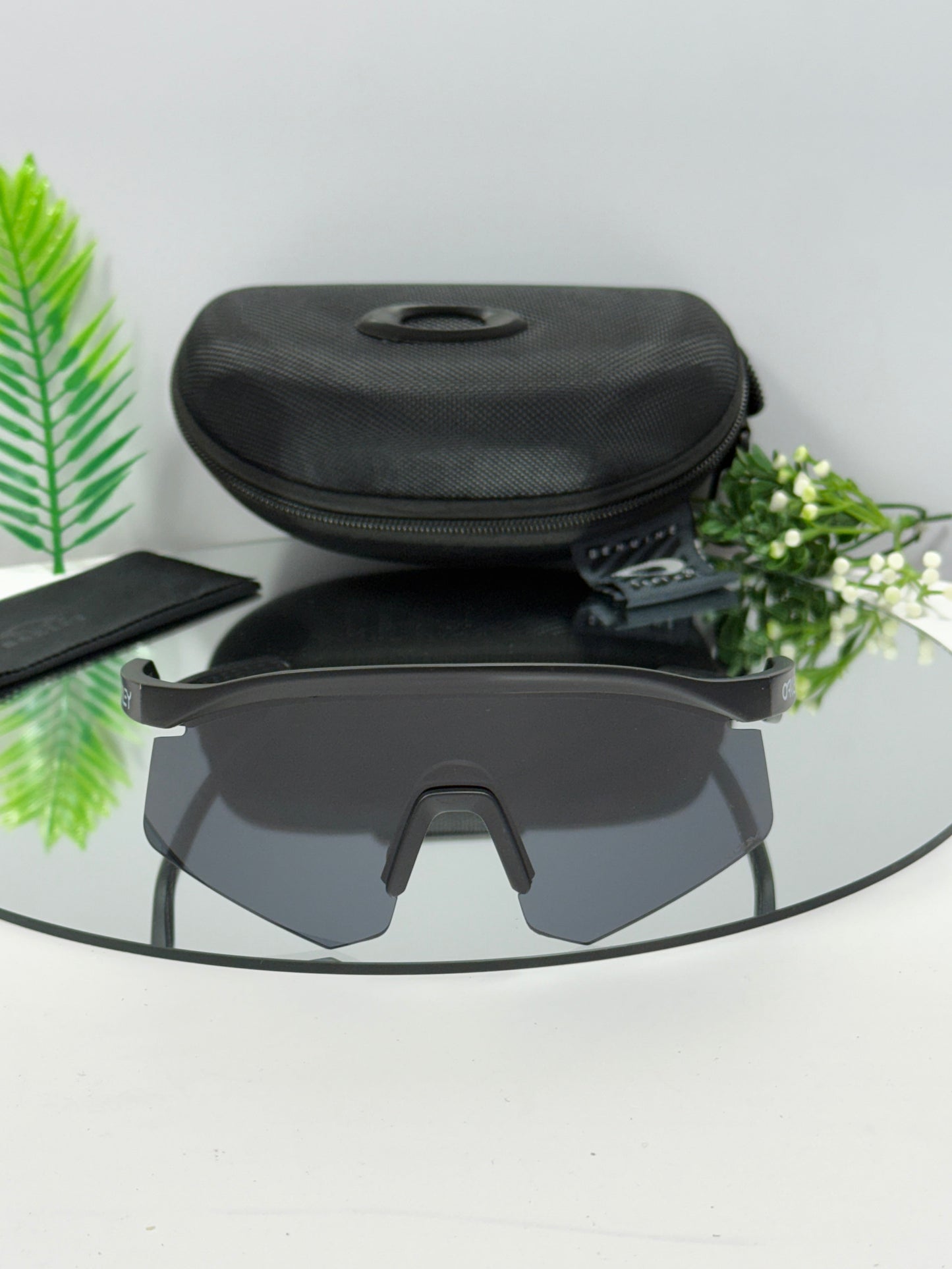 Oakley Hydra Sports ( Black & Black )